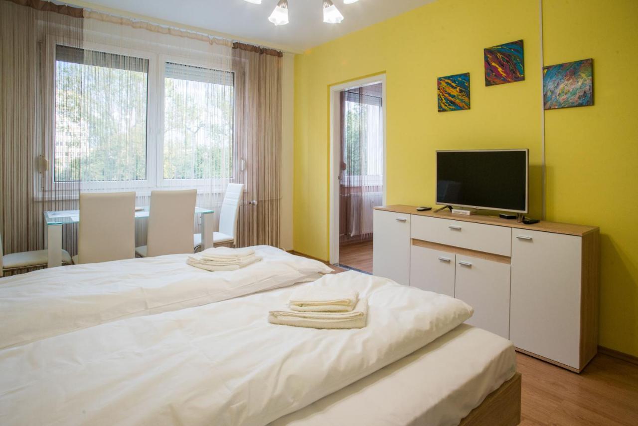 Otthon-Laksz Apartman Nyiregyhaza Exterior photo