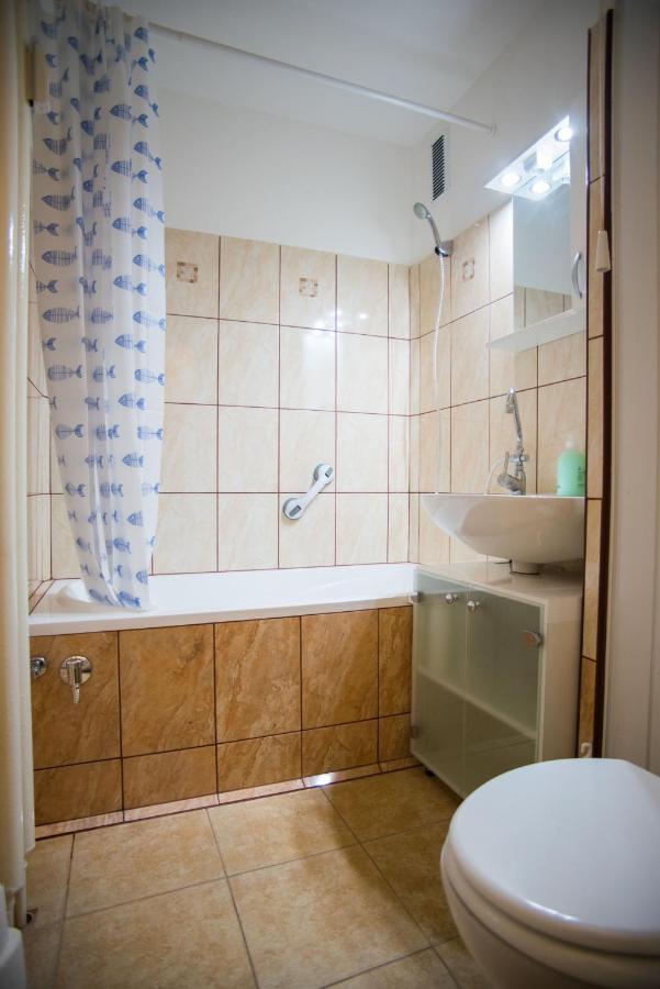 Otthon-Laksz Apartman Nyiregyhaza Exterior photo